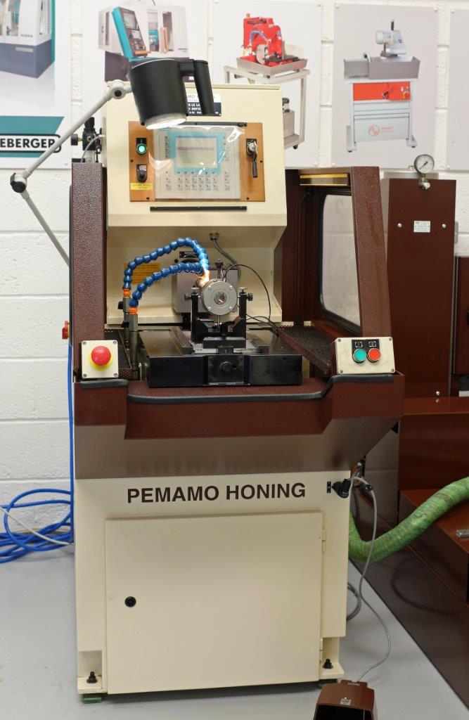 Pemamo MDR140NC Horizontal Honing Machine (Used) SSP Technology